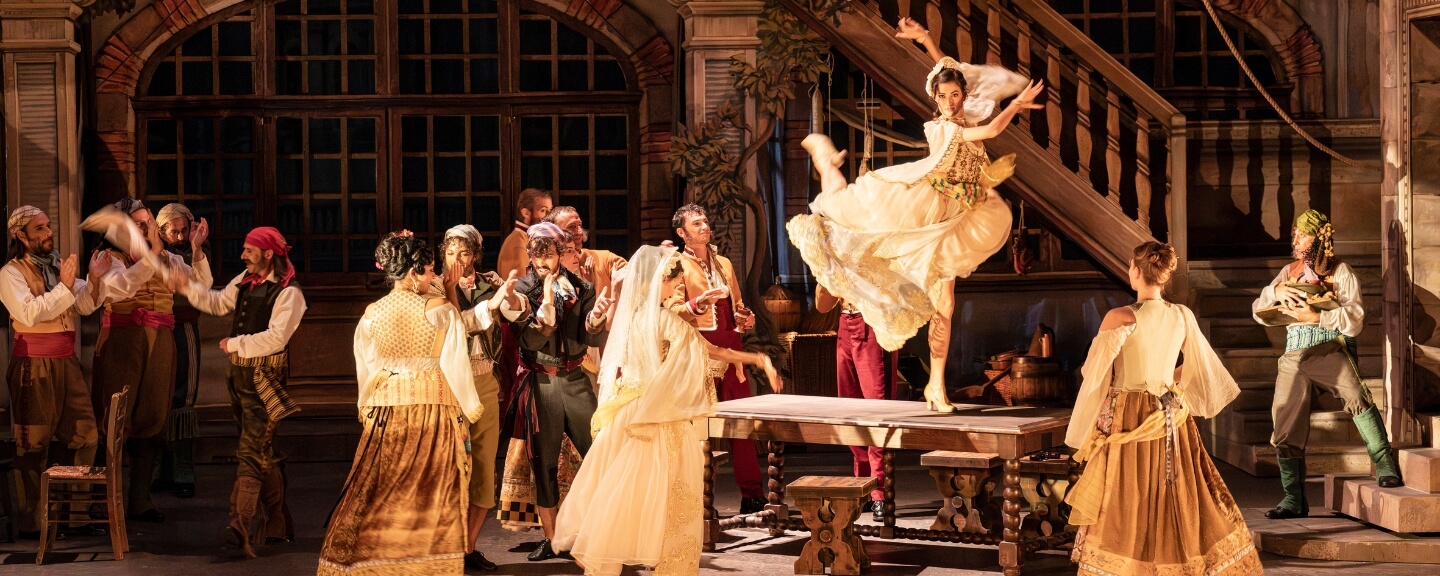 Homepage • The Dallas Opera