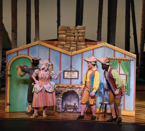 The Three Little Pigs at The Dallas Opera